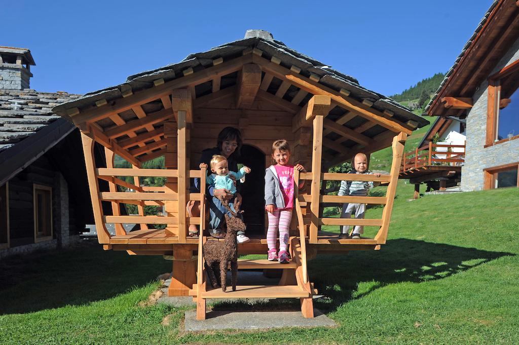 Residence Lo Peyo Champoluc Exterior foto
