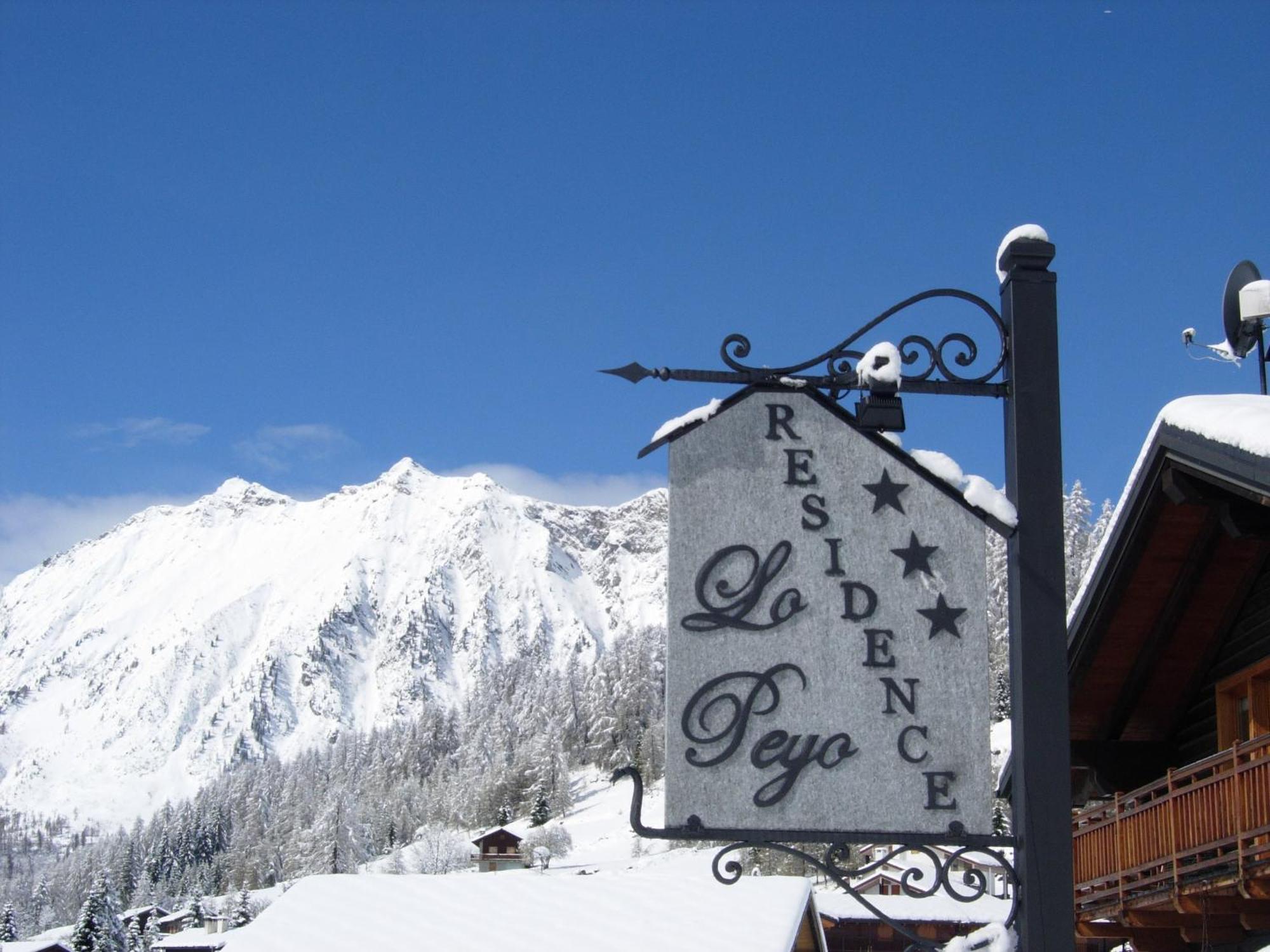 Residence Lo Peyo Champoluc Exterior foto