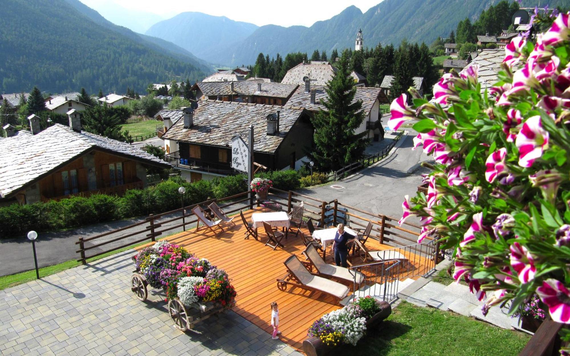 Residence Lo Peyo Champoluc Exterior foto