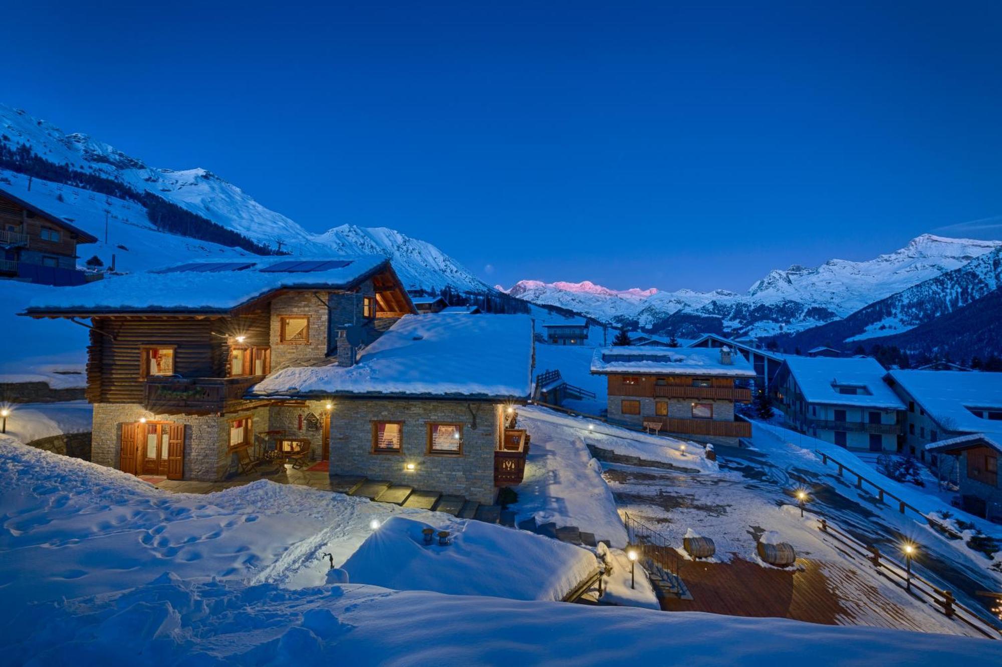 Residence Lo Peyo Champoluc Exterior foto